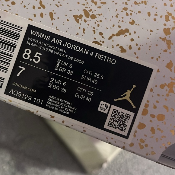 Brand new never worn Jordans. - Picture 2 of 2